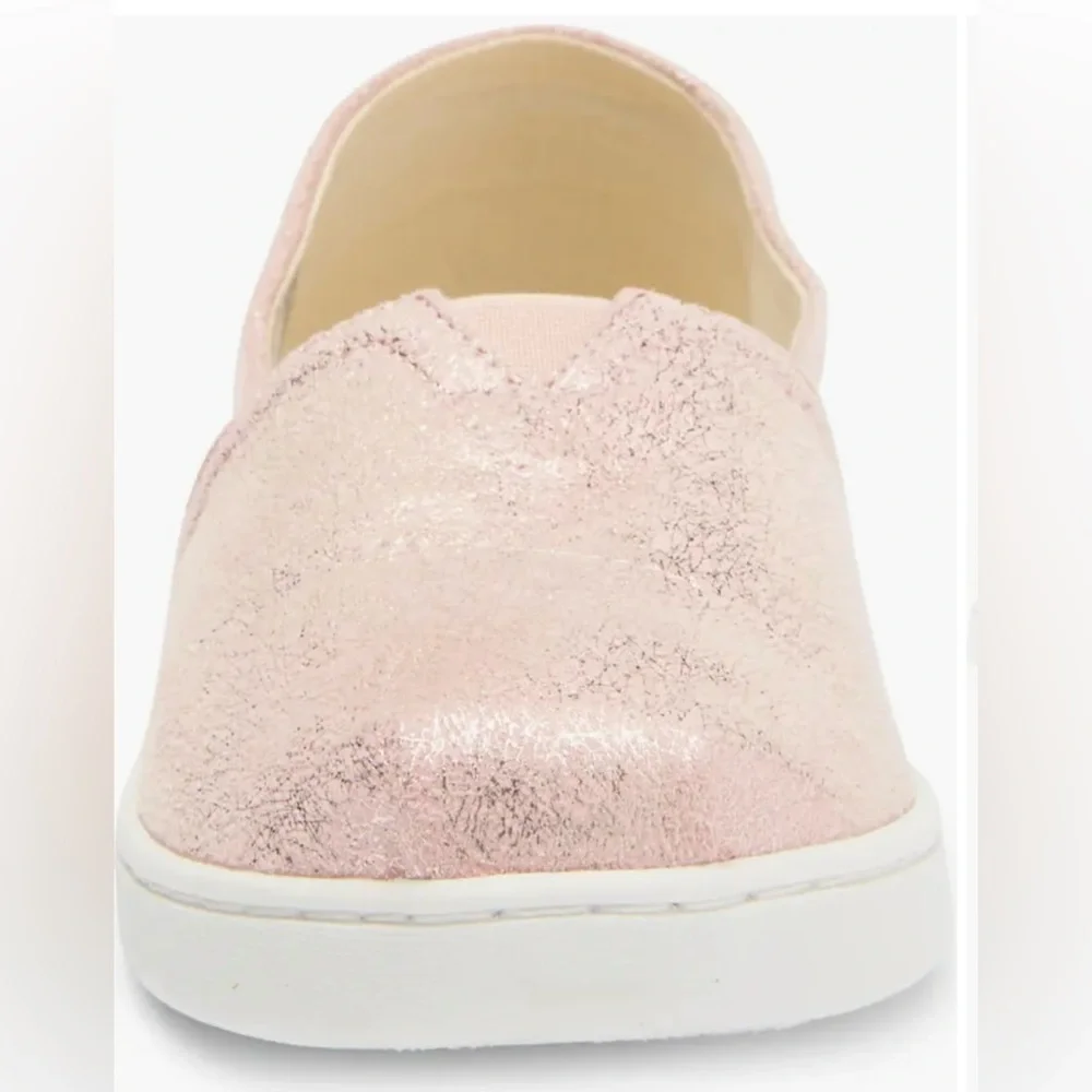 Tom’s Kid Belmont Slip-On Sneaker, NWT